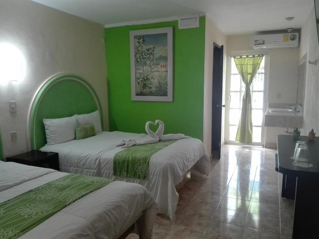 Hotel Hc Internacional Cancún Buitenkant foto